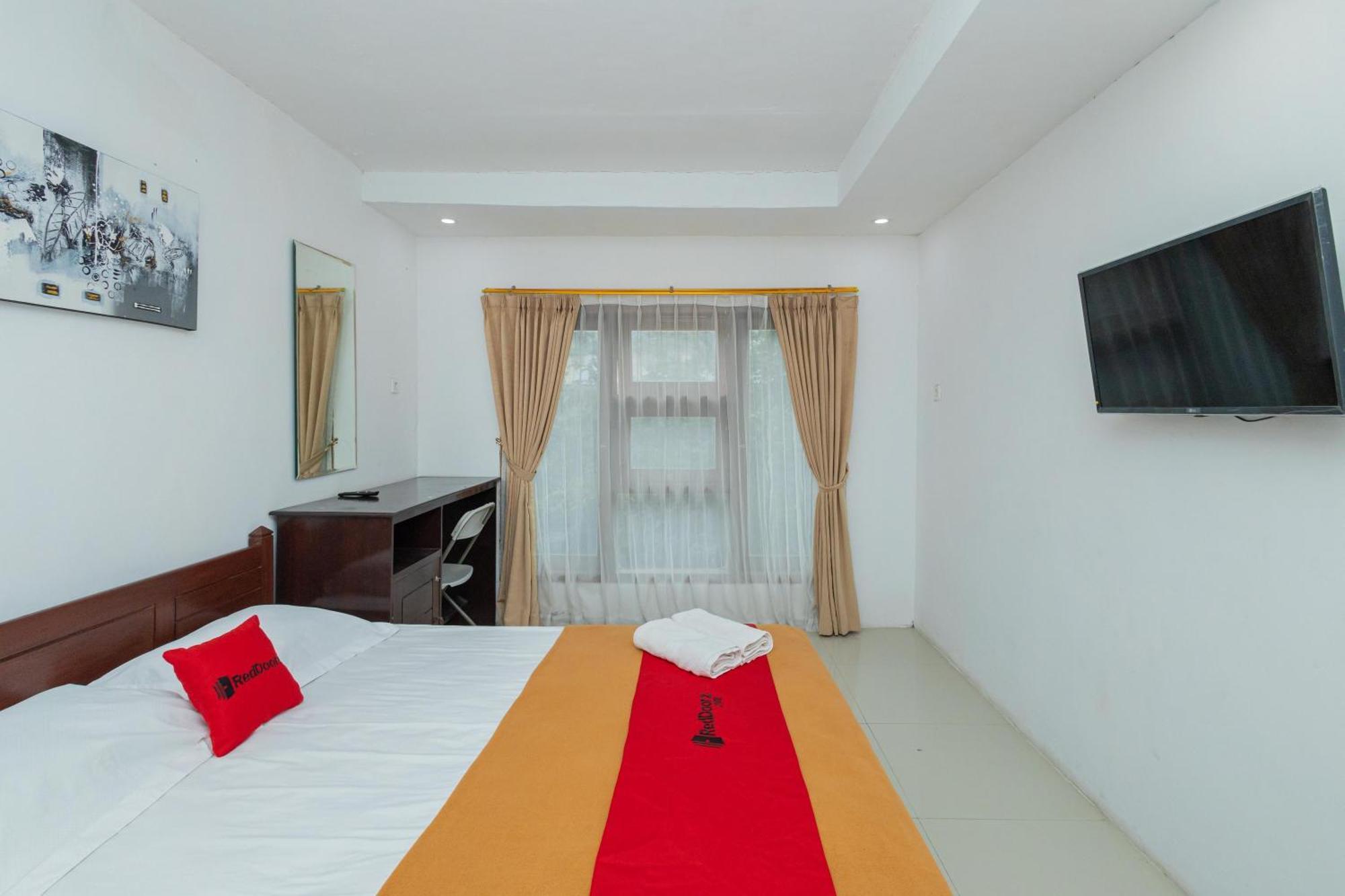 Reddoorz Syariah At Wisma Djokorio Poncokusumo Malang Exterior foto